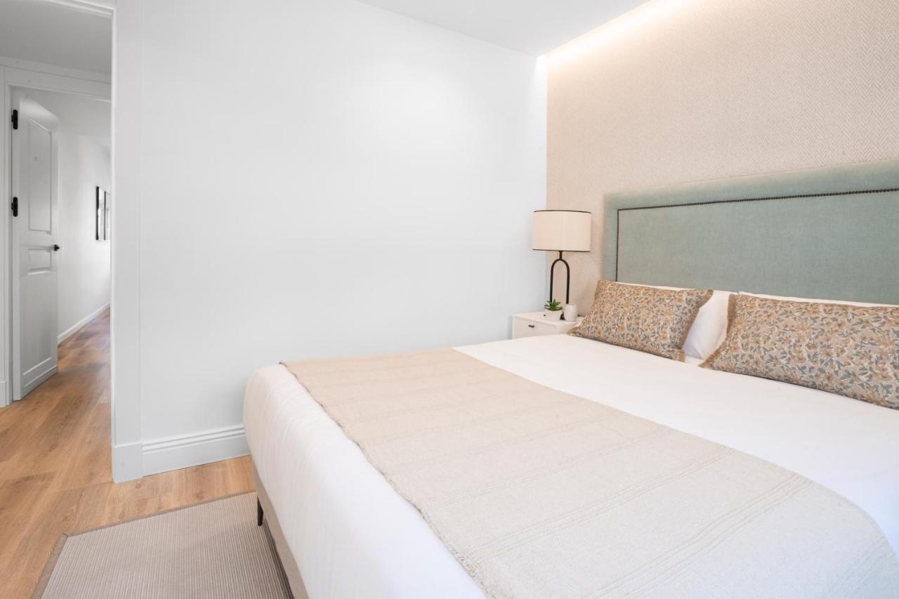 Donoso Cortes & Free Parking By Ele Apartments Malaga Exterior photo