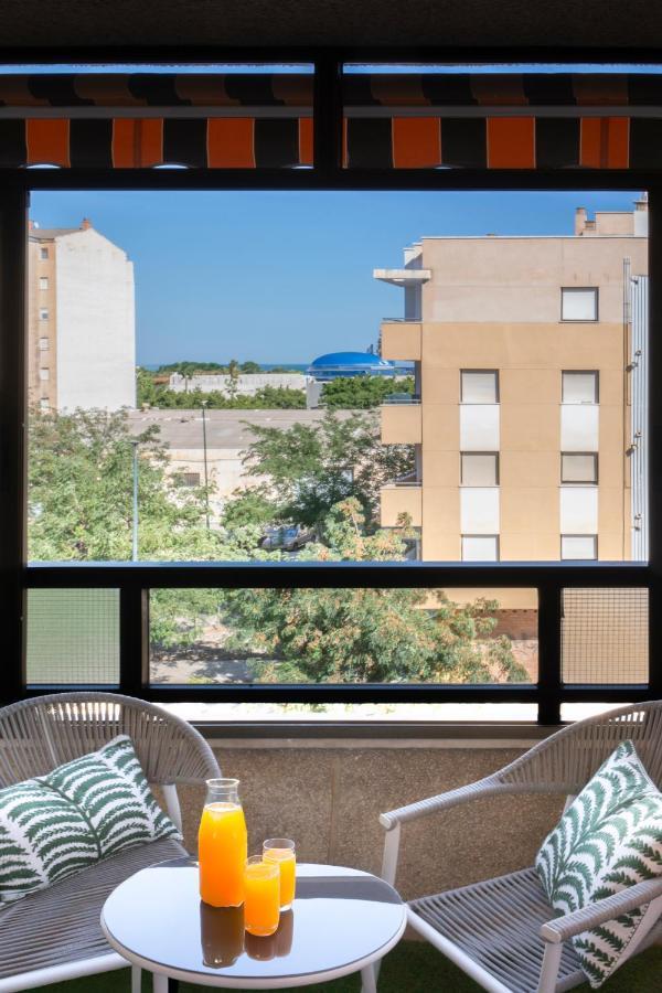 Donoso Cortes & Free Parking By Ele Apartments Malaga Exterior photo